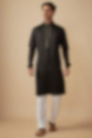 Black Linen Silk Zari Work Kurta Set by The Man Project