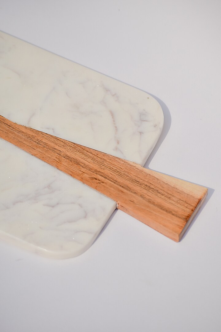White Marble & Wood Platter by The Modern Storey at Pernia's Pop Up Shop
