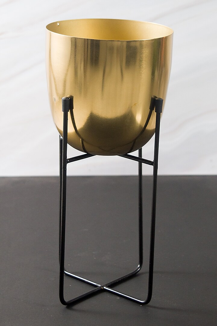 Gold Iron Planter (Set of 2) by The Modern Storey at Pernia's Pop Up Shop