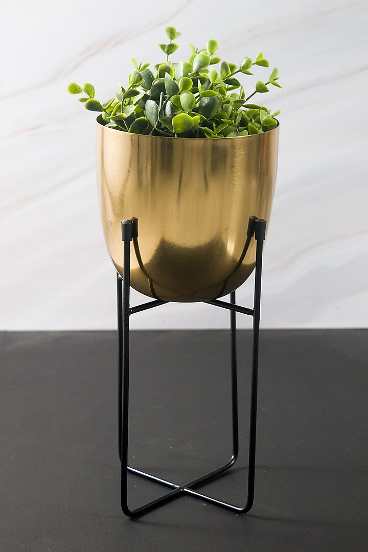 Gold Iron Planter (Set of 2) by The Modern Storey at Pernia's Pop Up Shop