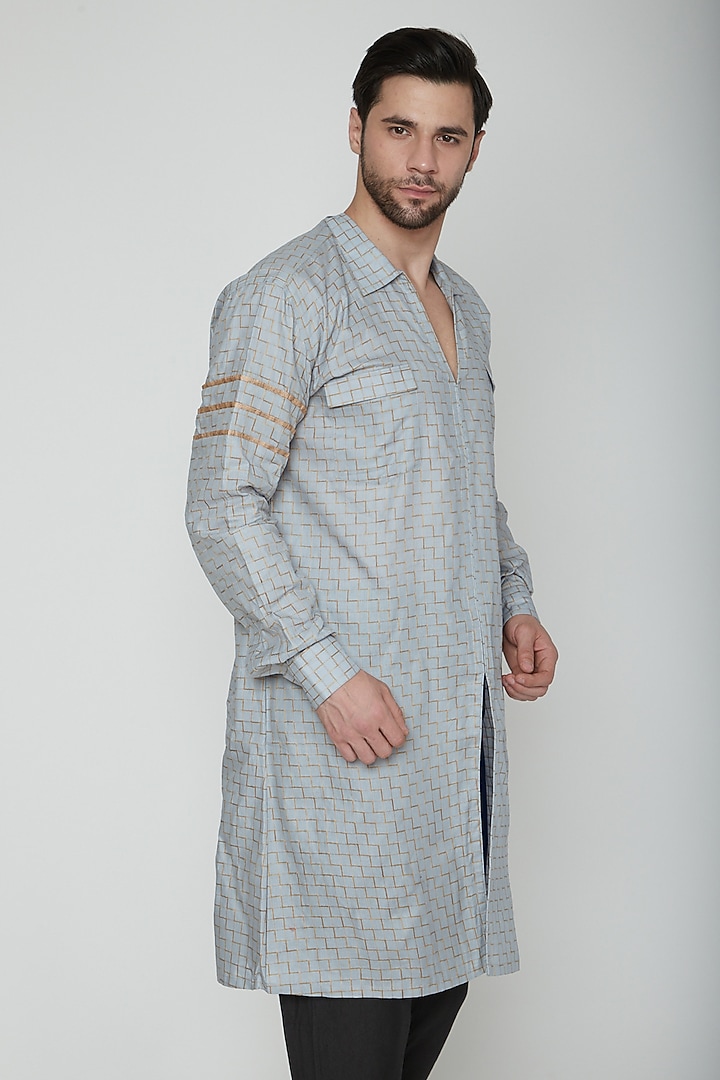 Grey & Gold Front Slit Kurta by The Natty Garb at Pernia's Pop Up Shop