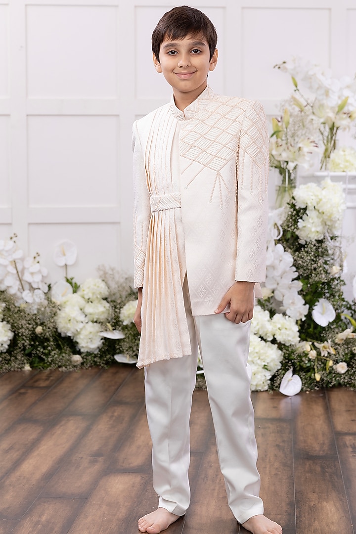 Ivory Silk Embroidered Sherwani Set For Boys by Tinsel Kids at Pernia's Pop Up Shop