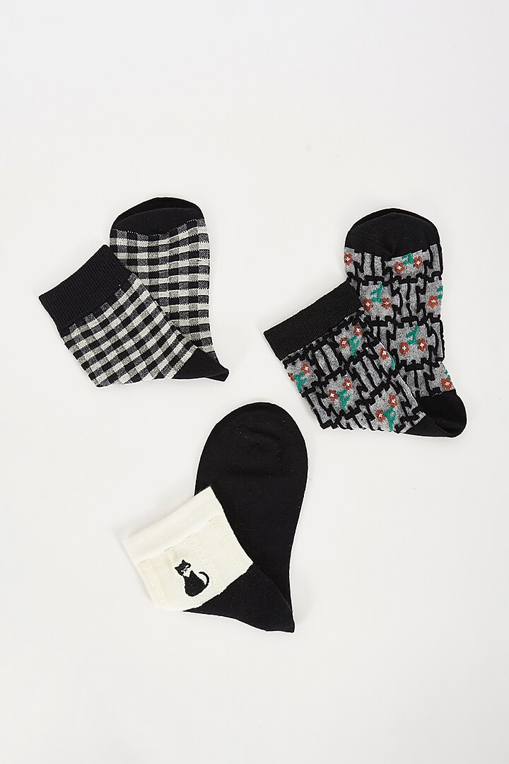 Black & White Printed Socks (Set of 3) by TOFFCRAFT at Pernia's Pop Up Shop