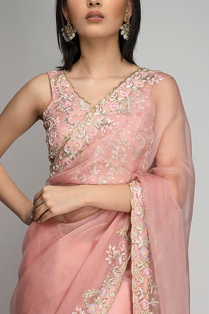 Pink Chanderi Embroidered Party Wear Saree Set by TOJ by Akanksha and Akriti at Pernia's Pop Up Shop
