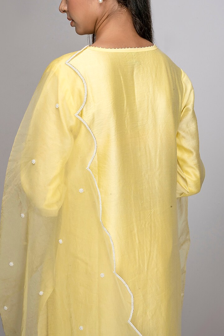 Lemon Yellow Embroidered Kurta Set by TOJ by Akanksha and Akriti at Pernia's Pop Up Shop