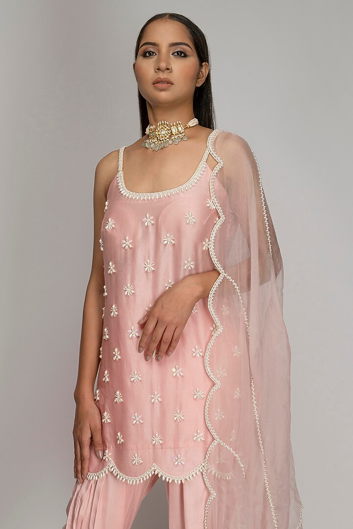 Baby Pink Embroidered Kurta Set by TOJ by Akanksha and Akriti at Pernia's Pop Up Shop