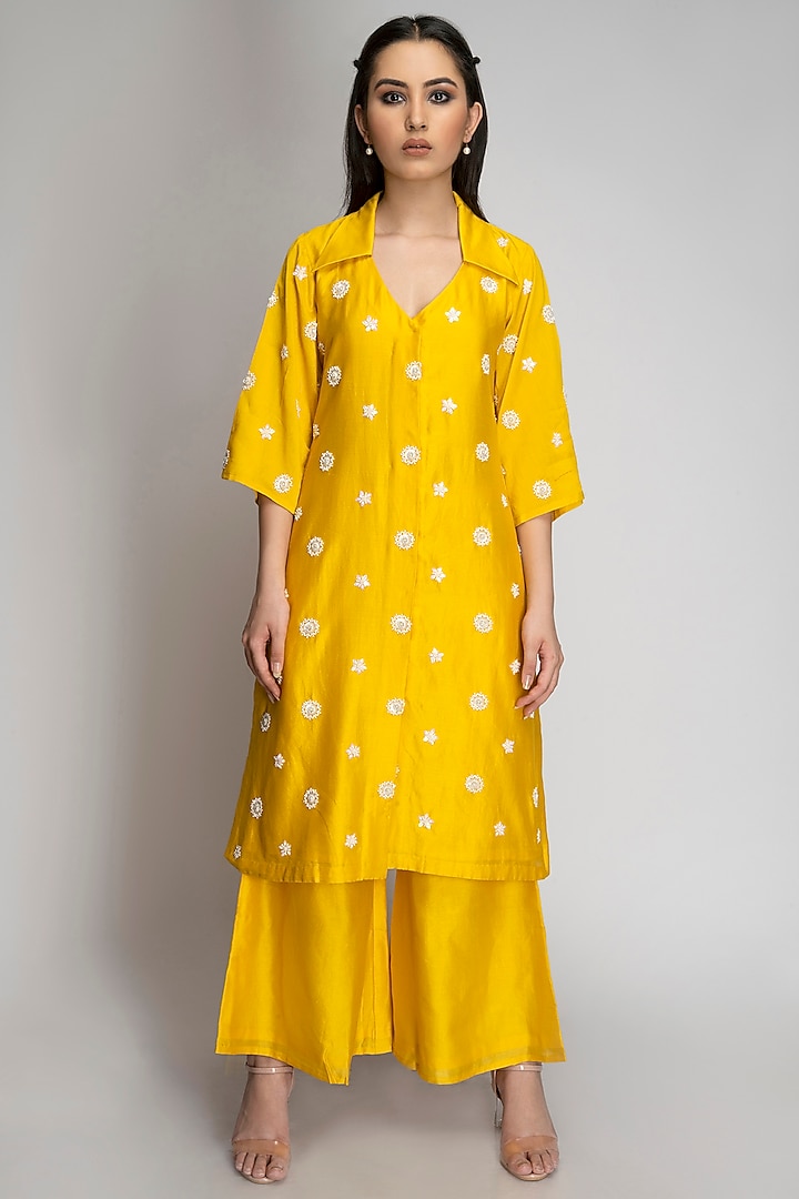 Mustard Chanderi Silk Kurta Set by TOJ by Akanksha and Akriti at Pernia's Pop Up Shop