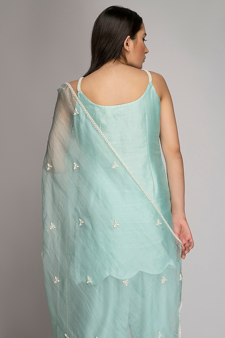 Steel Blue Embroidered Kurta Set by TOJ by Akanksha and Akriti at Pernia's Pop Up Shop