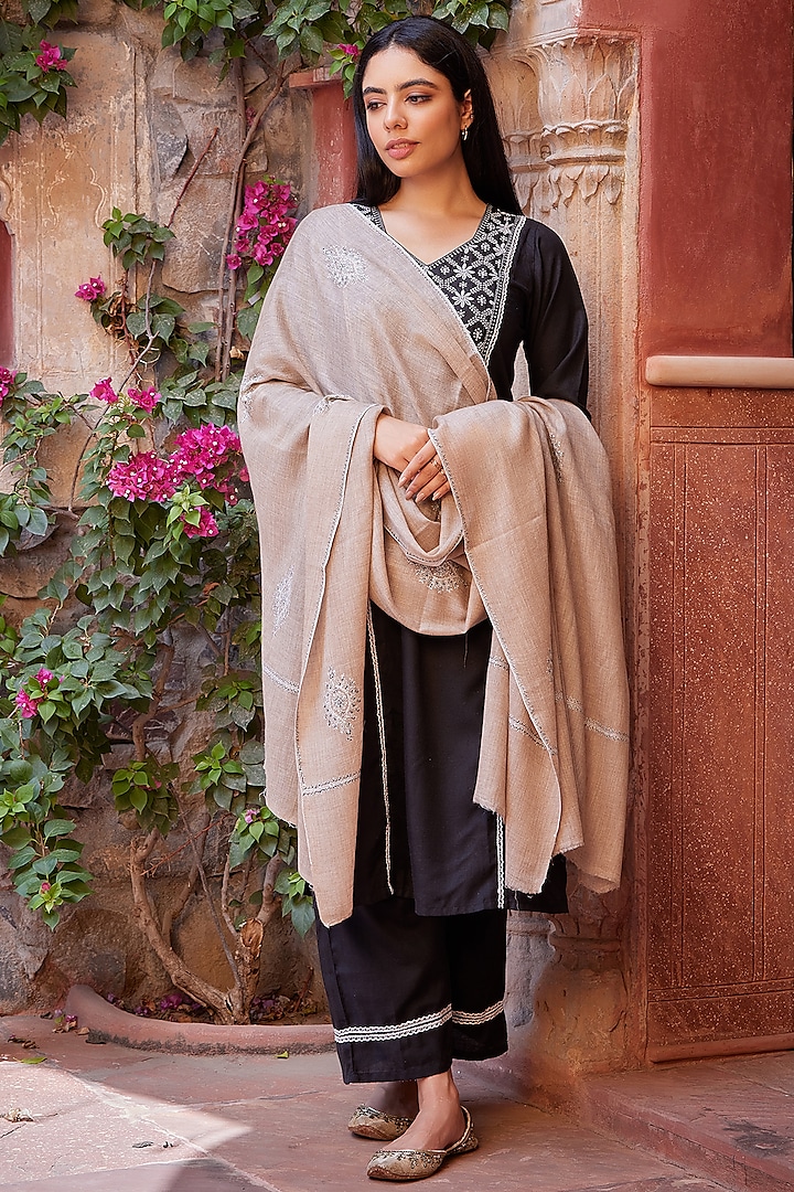 Beige Pure Pashmina Hand Embroidered Shawl by Toosh Kashmir