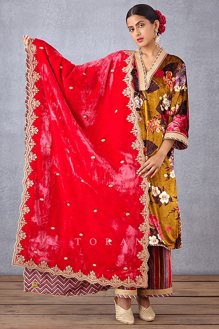 Fiery Pink Velvet Scallop Embroidered Doshala by TORANI at Pernia's Pop Up Shop