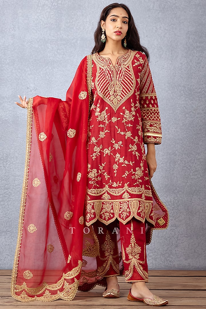Bright Red Embroidered Kurta Set by TORANI at Pernia's Pop Up Shop