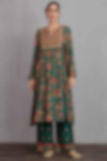 Bottle Green Mirror Embroidered Kurta Set by TORANI at Pernia's Pop Up Shop