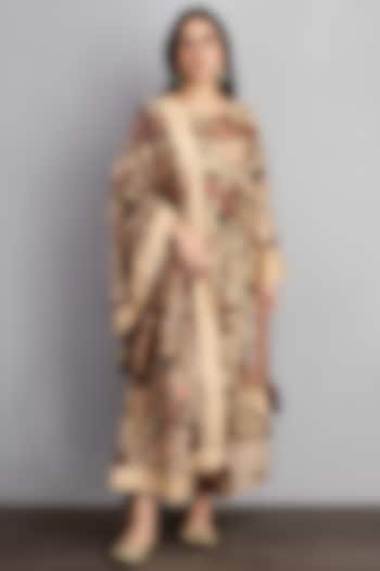 Natural Beige Machine Embroidered Kurta Set by TORANI at Pernia's Pop Up Shop