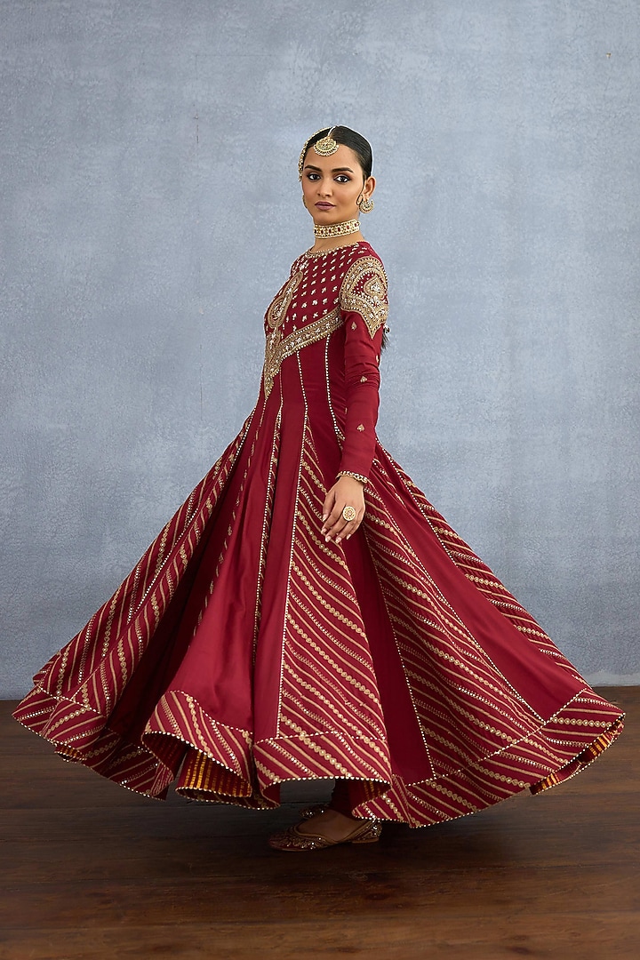 Red Jeni Silk Embroidered Bridal Anarkali Set by Torani at Pernia's Pop Up Shop