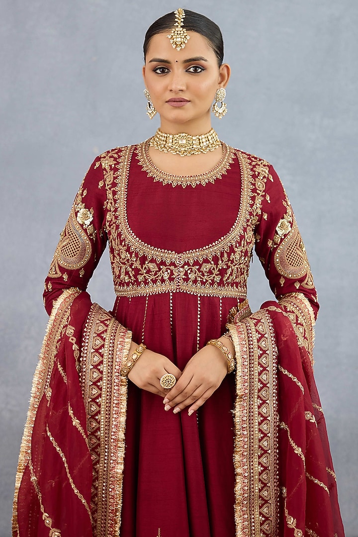 Red Jeni Silk Embroidered Bridal Anarkali Set by Torani at Pernia's Pop Up Shop