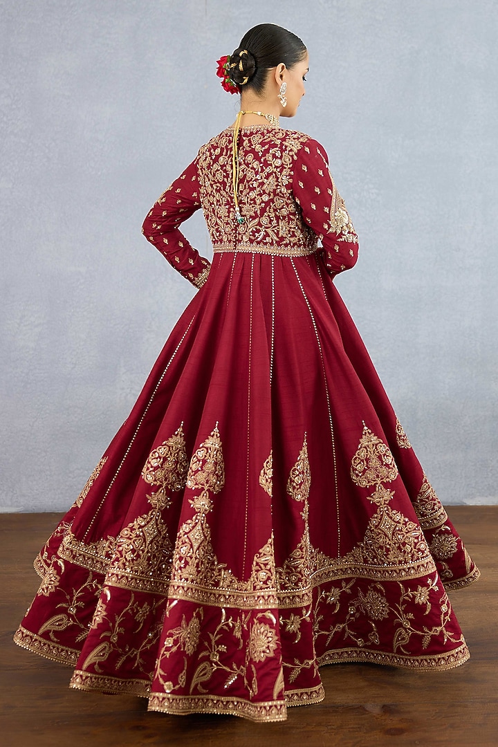 Red Jeni Silk Embroidered Bridal Anarkali Set by Torani at Pernia's Pop Up Shop