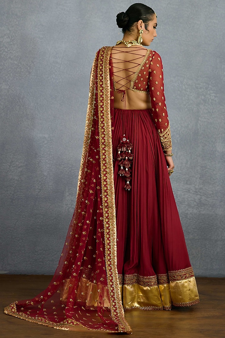 Red Muslin Silk & Butterfly Net Embroidered Bridal Lehenga Set by TORANI at Pernia's Pop Up Shop