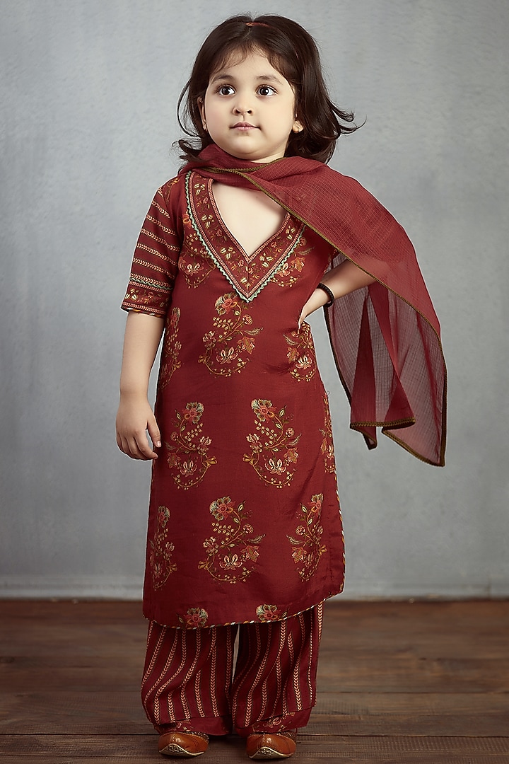 Maroon Cotton Silk Kurta Set For Girls by Torani Kids