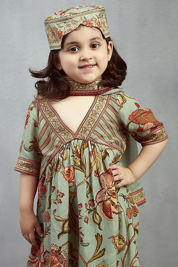 Green Chintz Printed Kurta Set by Torani Kids at Pernia's Pop Up Shop