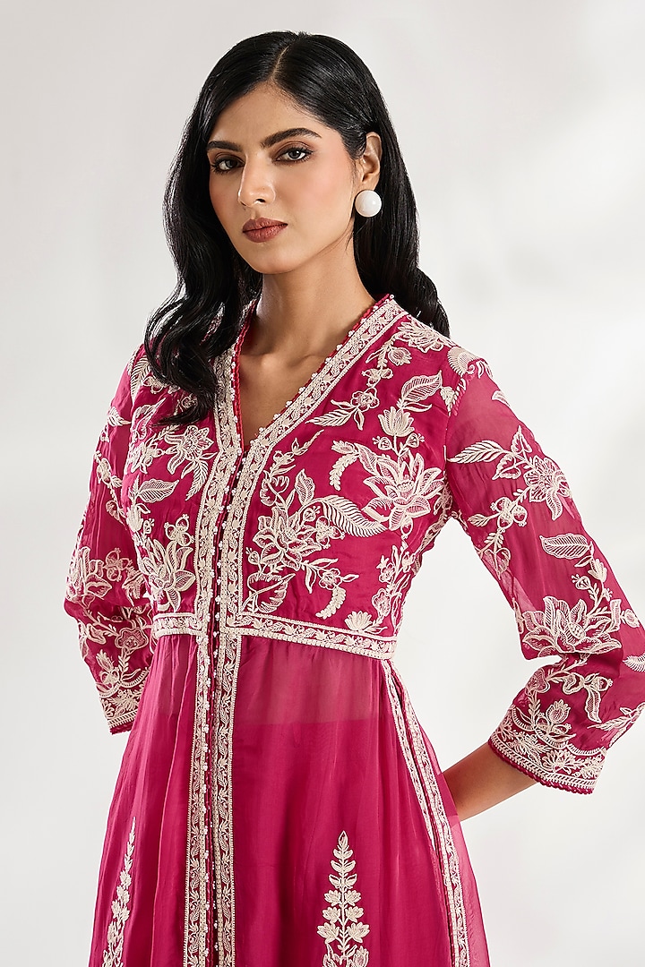Dark Pink Jeni Silk & Organza Dori Embroidered Kurta Set by TORANI at Pernia's Pop Up Shop