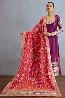 product-color-Wine