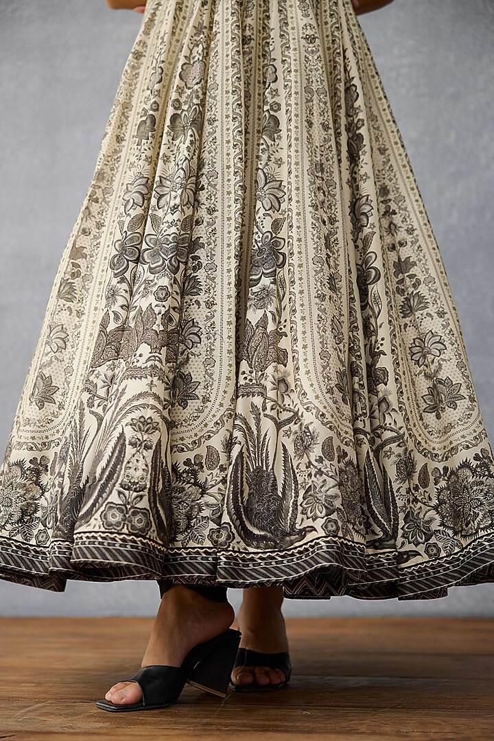 Black & White Handwoven Chanderi Digital Printed Bridal Anarkali Set by TORANI at Pernia's Pop Up Shop