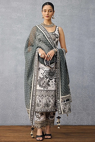 Black & White Linen Digital Printed Kurta Set by TORANI
