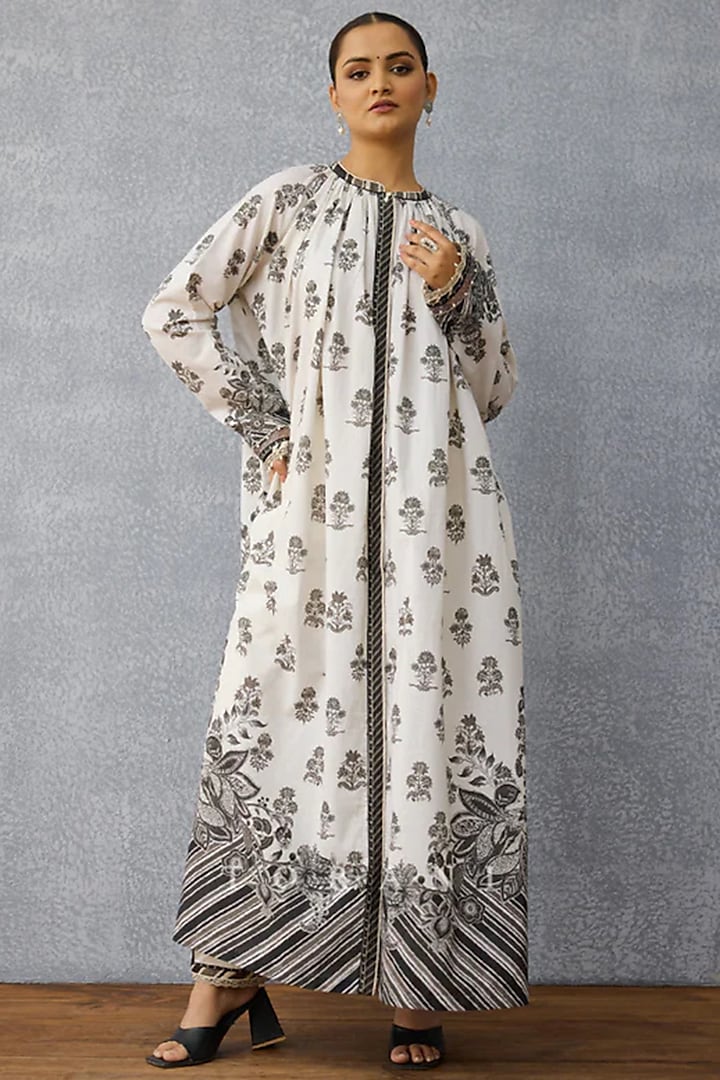 Black & White Linen Digital Printed Kurta Set by TORANI at Pernia's Pop Up Shop