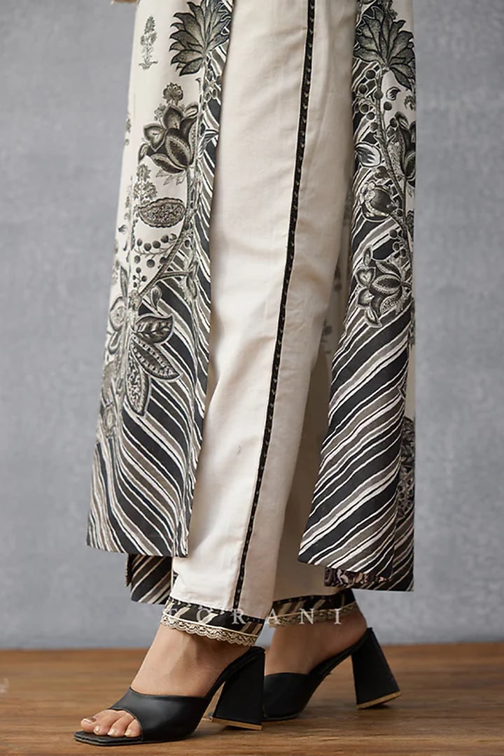 Black & White Linen Digital Printed Kurta Set by TORANI at Pernia's Pop Up Shop