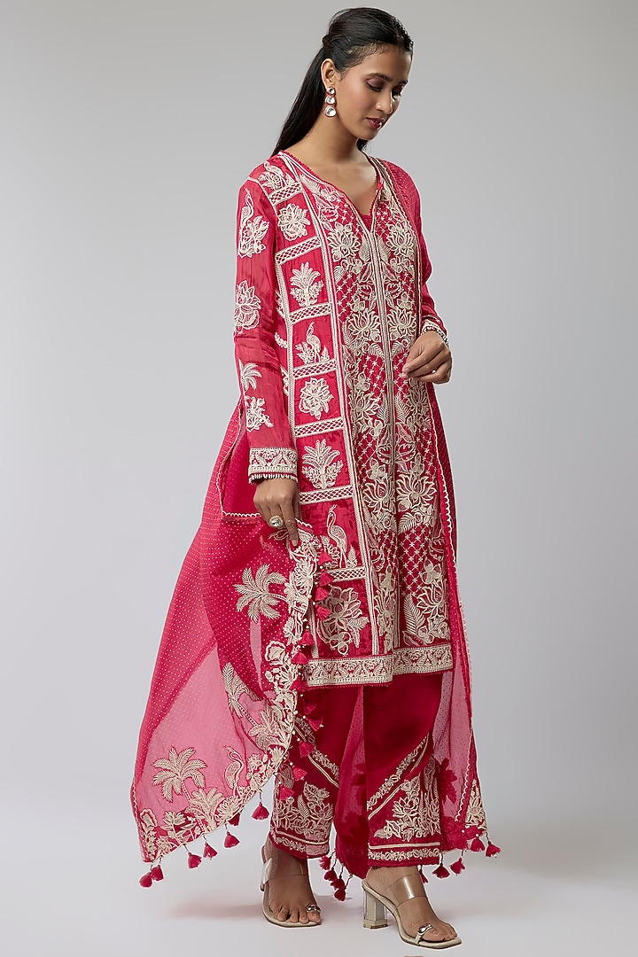 Dark Pink Silk Crepe Organza Kurta Set by TORANI at Pernia's Pop Up Shop