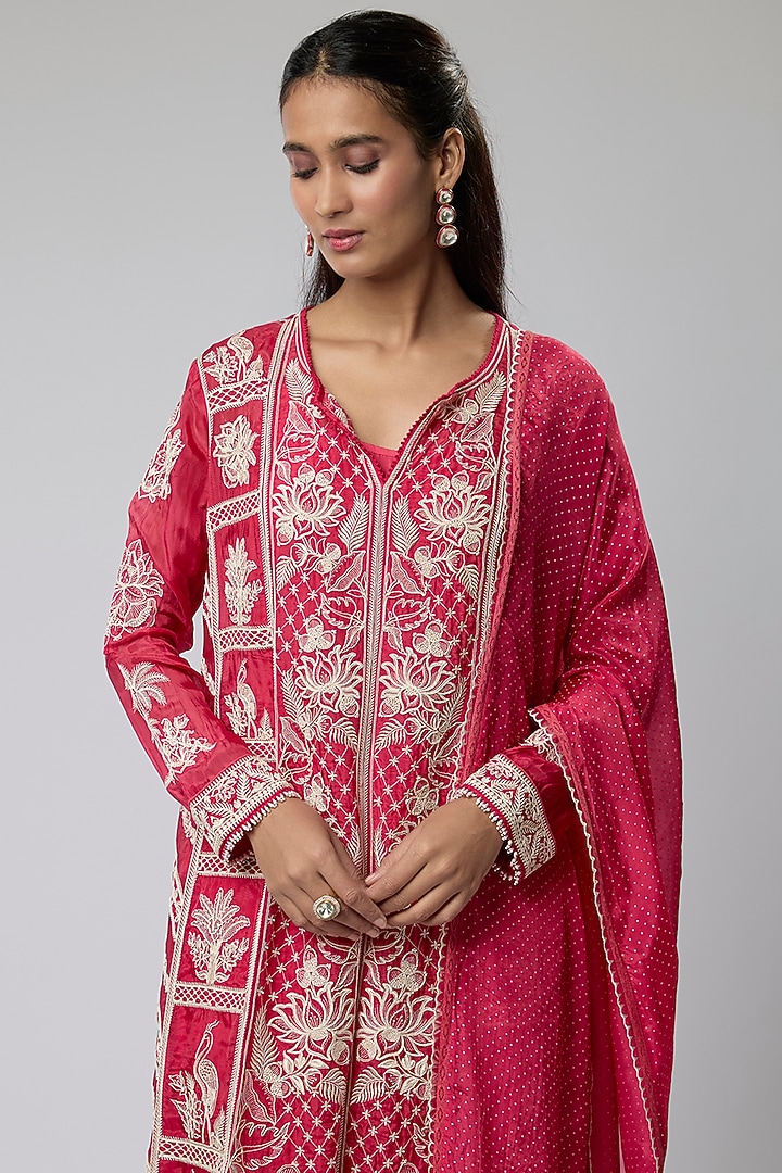 Dark Pink Silk Crepe Organza Kurta Set by TORANI at Pernia's Pop Up Shop