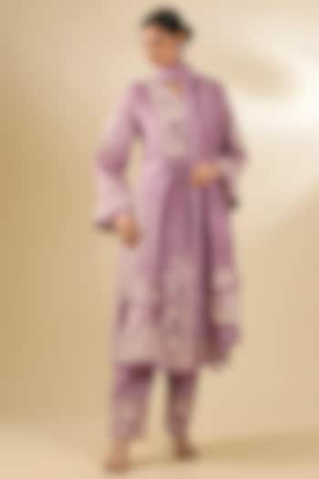 Lilac Silk Crepe Organza Kurta Set by Torani at Pernia's Pop Up Shop
