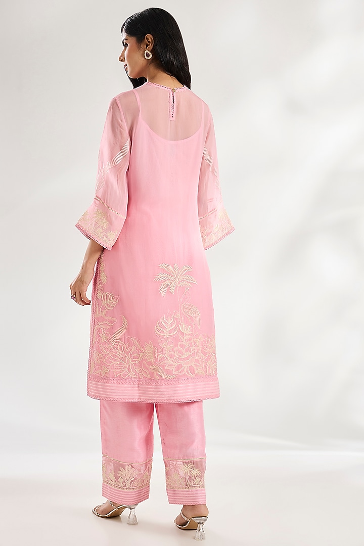 Pink Organza Dori Hand Embroidered Kurta Set by Torani at Pernia's Pop Up Shop