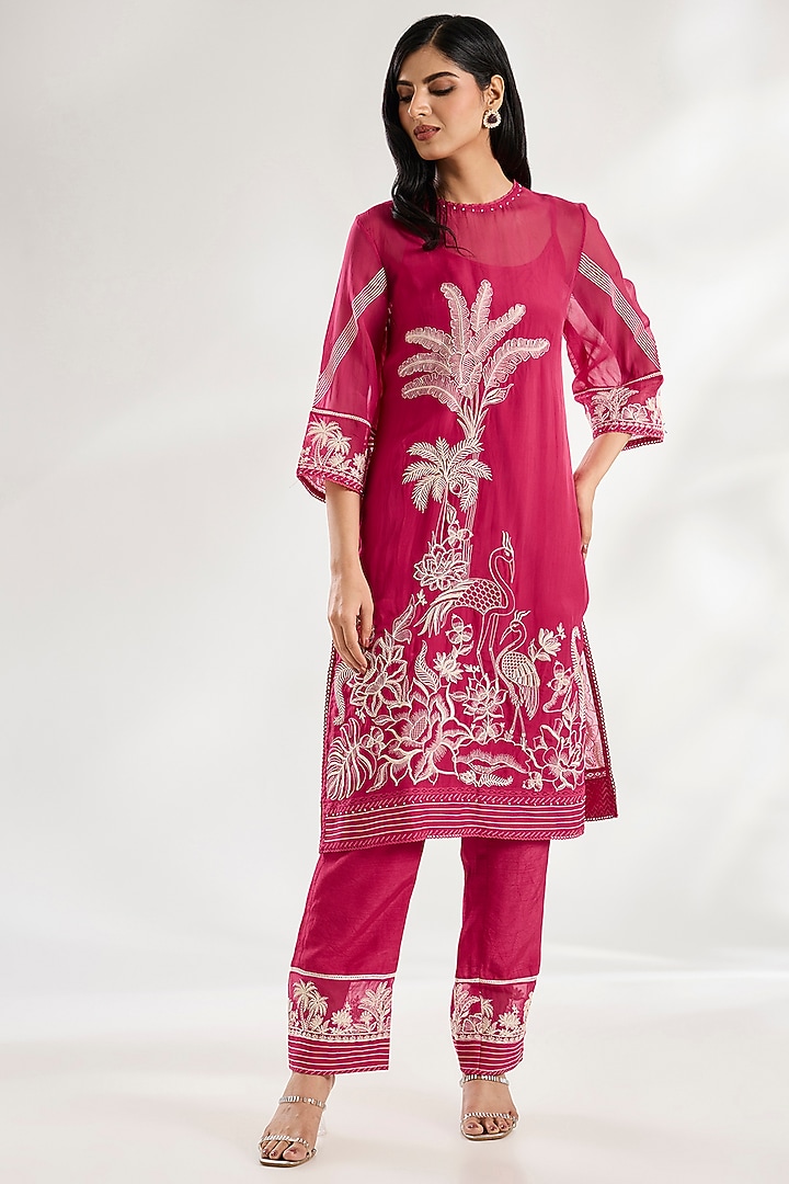 Dark Pink Jeni Silk & Organza Dori Embroidered Kurta Set by TORANI at Pernia's Pop Up Shop