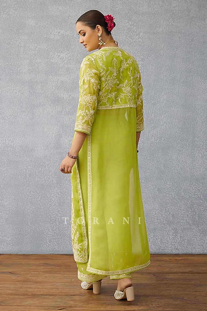 Green Organza & Jeni Silk Hand Embroidered Kurta Set by TORANI at Pernia's Pop Up Shop