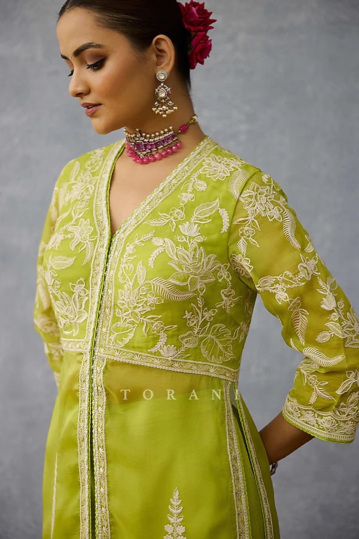 Green Organza & Jeni Silk Hand Embroidered Kurta Set by TORANI at Pernia's Pop Up Shop