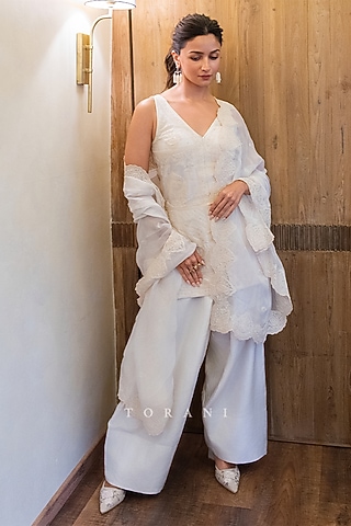 Ivory Silk & Organza Embroidered Kurta Set by TORANI
