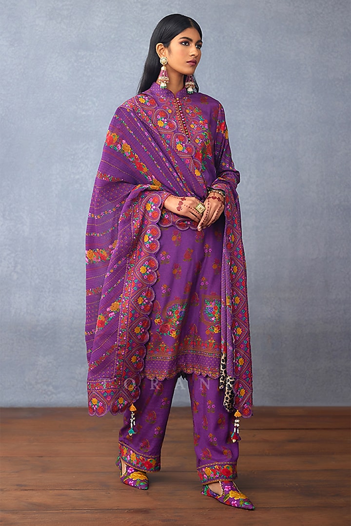 Purple Silk Slub Digital Printed Kurta Set by TORANI at Pernia's Pop Up Shop