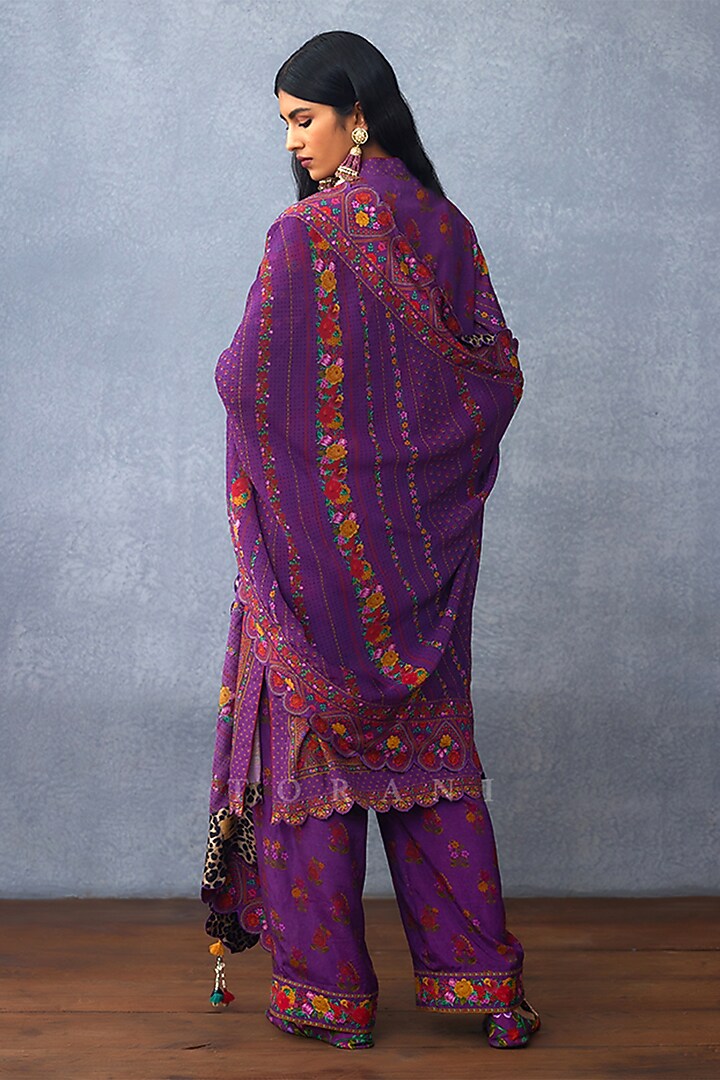 Purple Silk Slub Digital Printed Kurta Set by TORANI at Pernia's Pop Up Shop