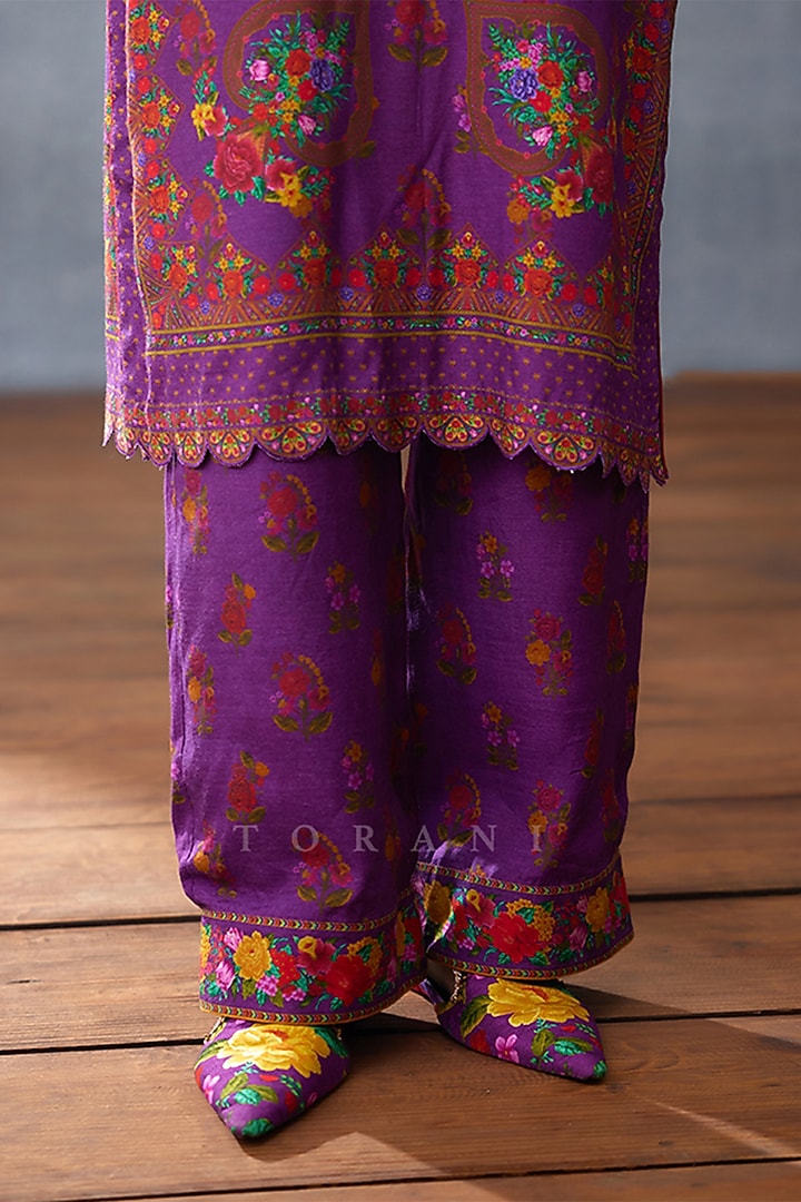 Purple Silk Slub Digital Printed Kurta Set by TORANI at Pernia's Pop Up Shop