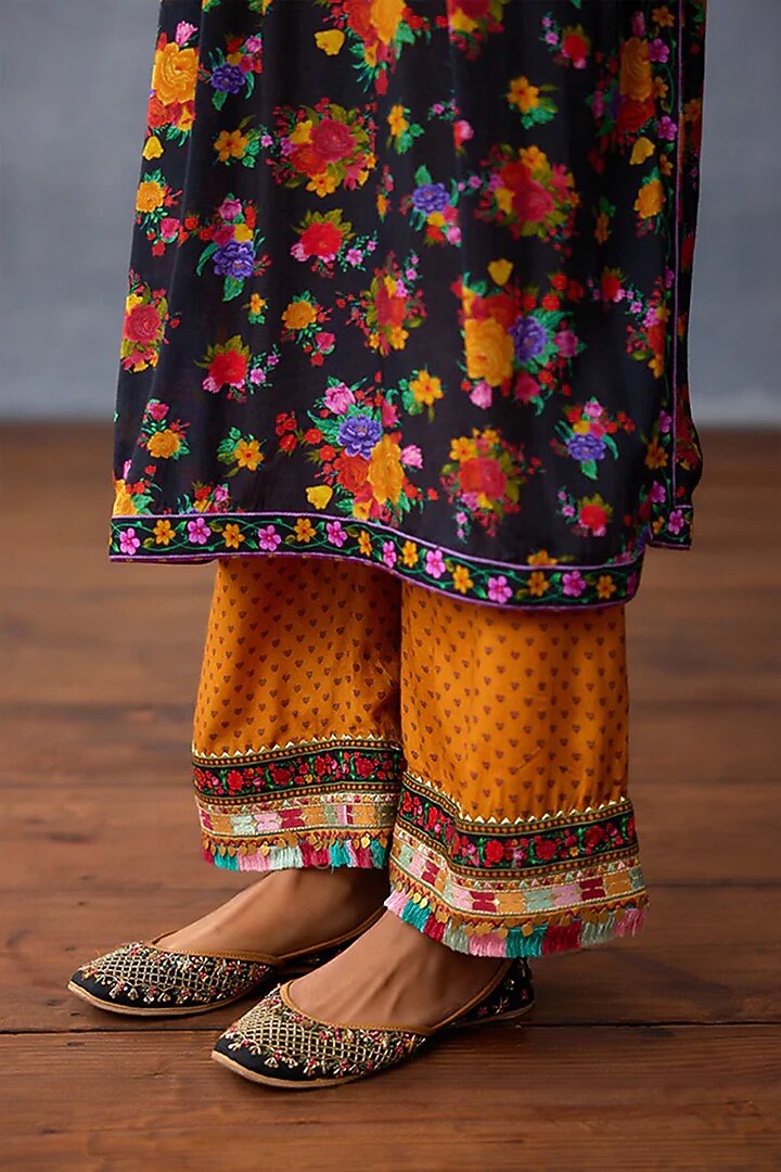 Black Muslin Silk Kurta Set by TORANI at Pernia's Pop Up Shop