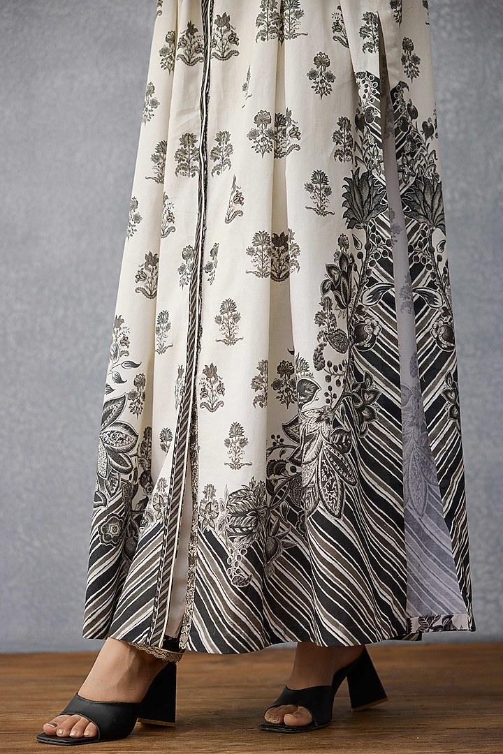 Black & White Soft Linen Digital Printed Kurta Set by TORANI at Pernia's Pop Up Shop