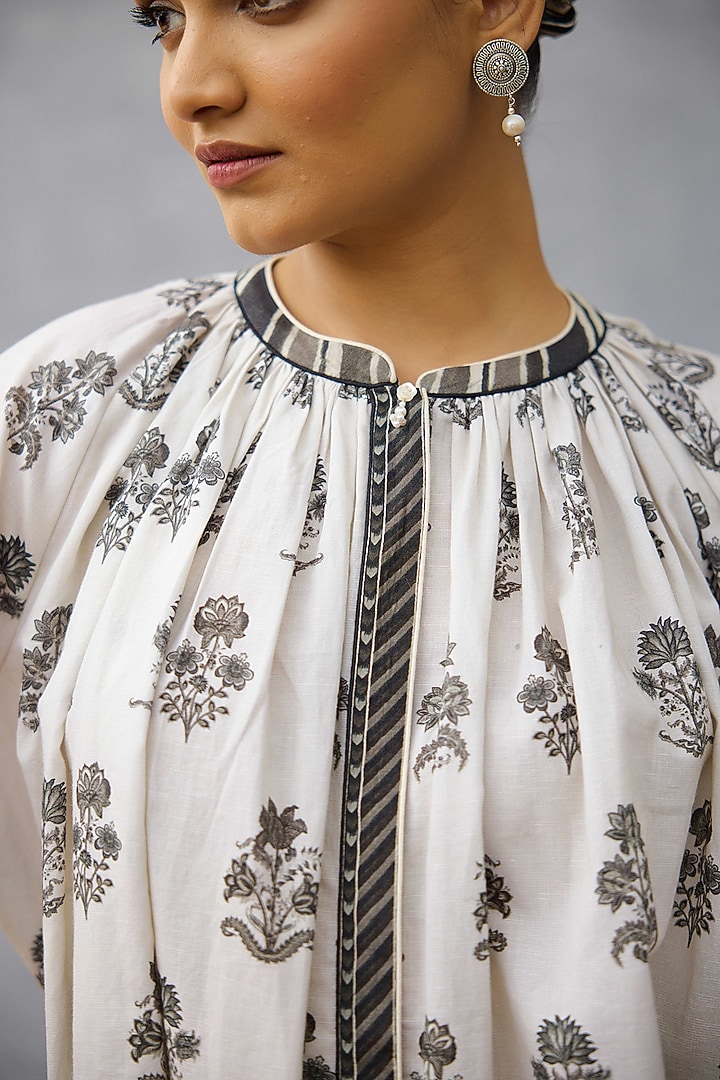Black & White Soft Linen Digital Printed Kurta Set by TORANI at Pernia's Pop Up Shop