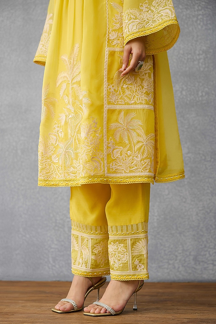 Yellow Silk Crepe Organza Dori Hand Embroidered Kurta Set by TORANI at Pernia's Pop Up Shop