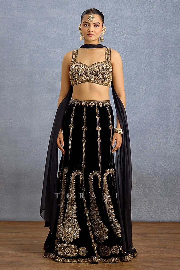 Black Velvet & Chiffon Floral Embroidered Bridal Lehenga Set by TORANI at Pernia's Pop Up Shop