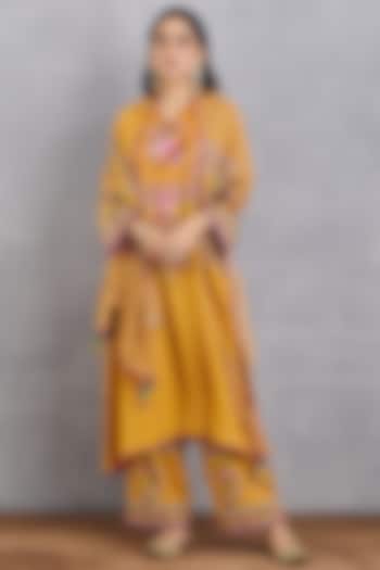 Yellow Handwoven Chanderi Kurta Set by TORANI
