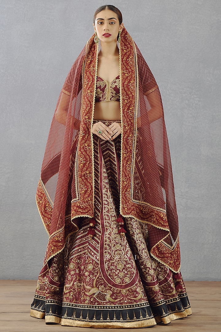 Red Handwoven Chanderi & Cotton Voile Printed Wedding Lehenga Set by TORANI at Pernia's Pop Up Shop