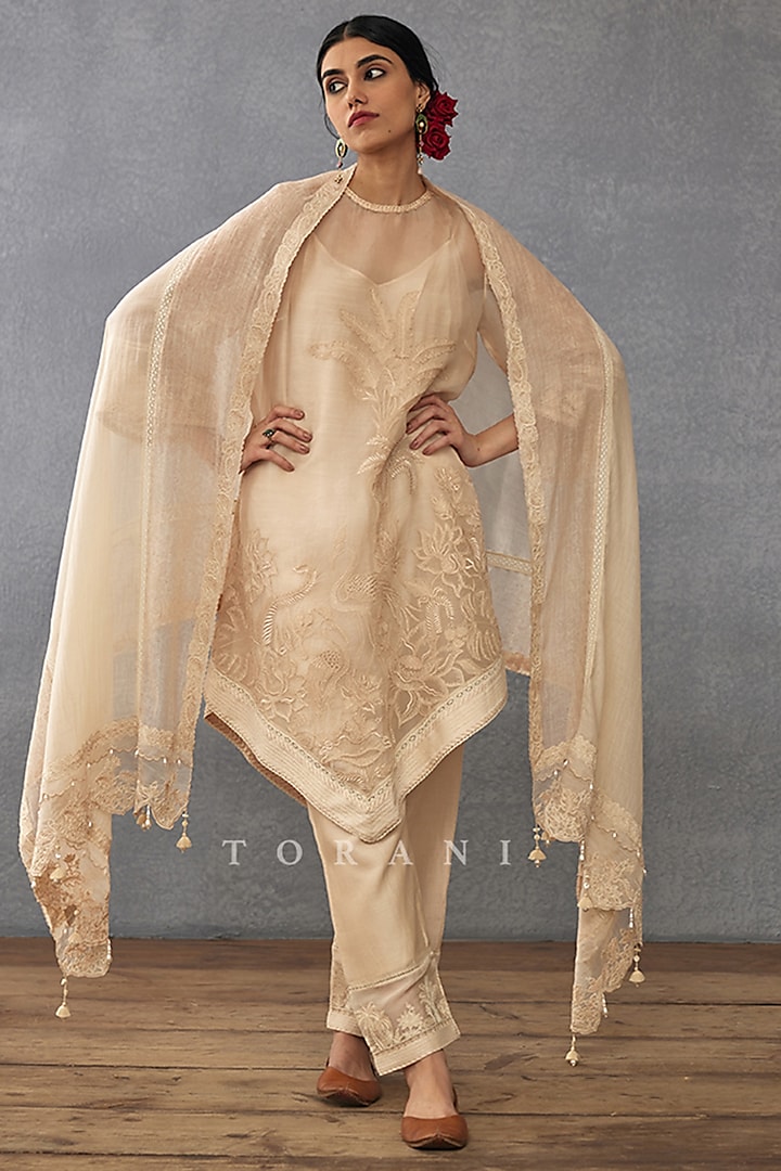 Beige Handwoven Chanderi Embroidered Kaftan Set by TORANI at Pernia's Pop Up Shop