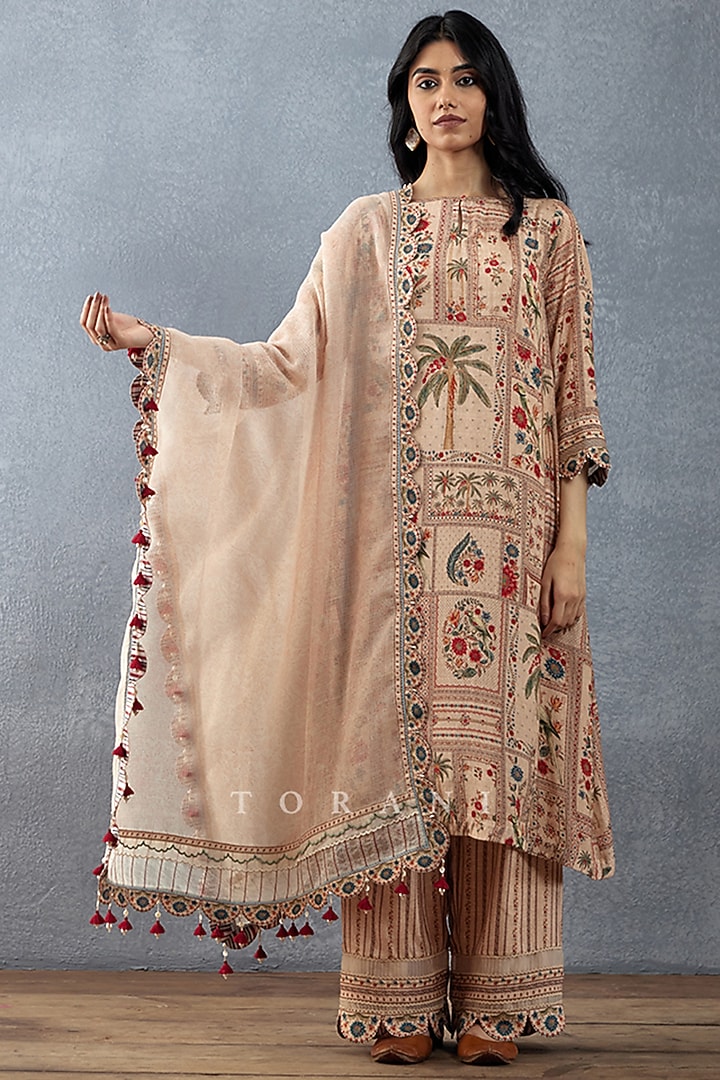 Beige Slub Silk Digital Printed Kurta Set by TORANI at Pernia's Pop Up Shop