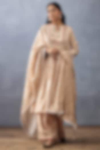Beige Slub Silk Digital Printed Kurta Set by TORANI at Pernia's Pop Up Shop